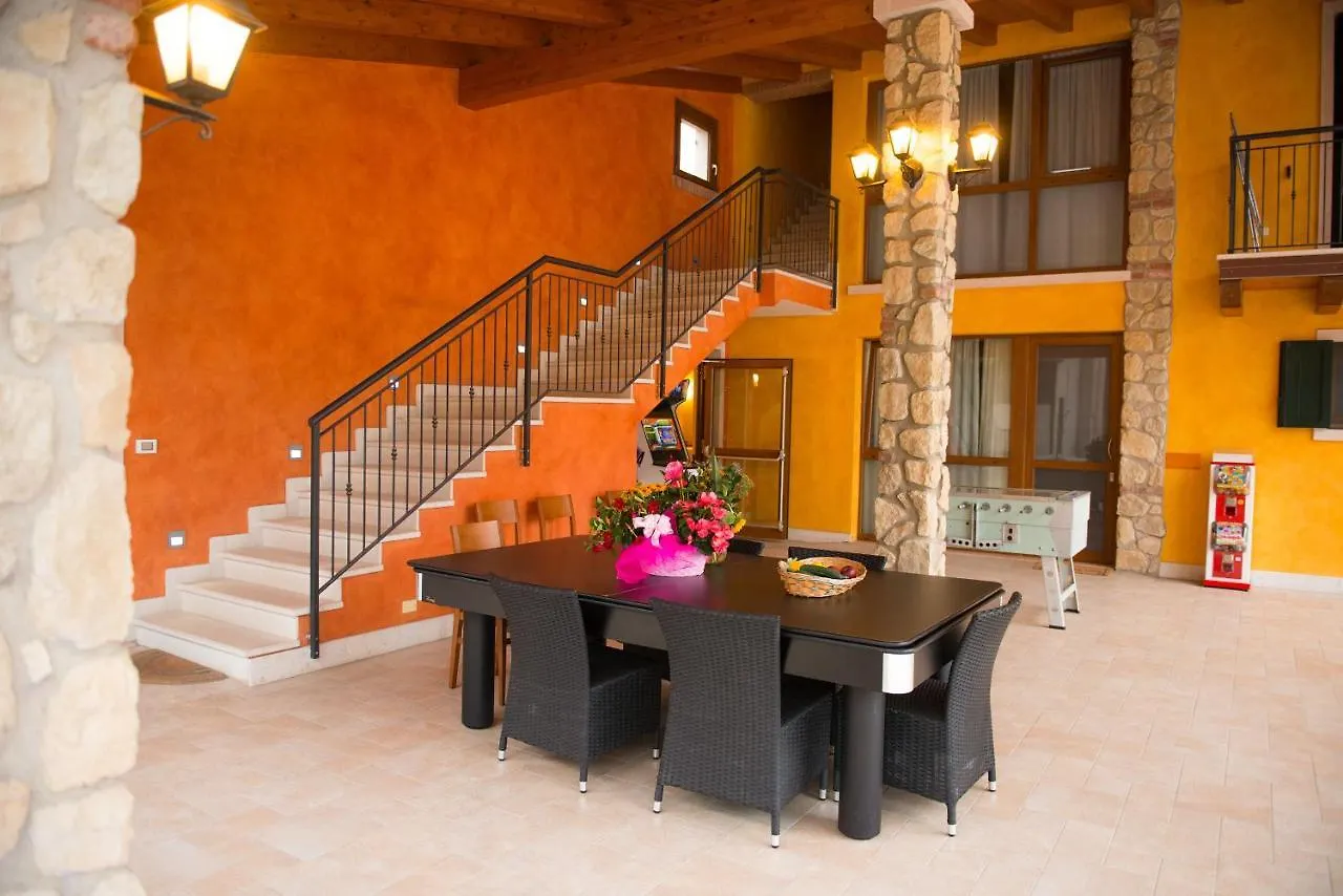 אפי Le Murette Apartments - Enjoy Holiday 0*,  איטליה